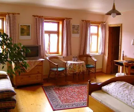 Hotel-gasthof-schiff