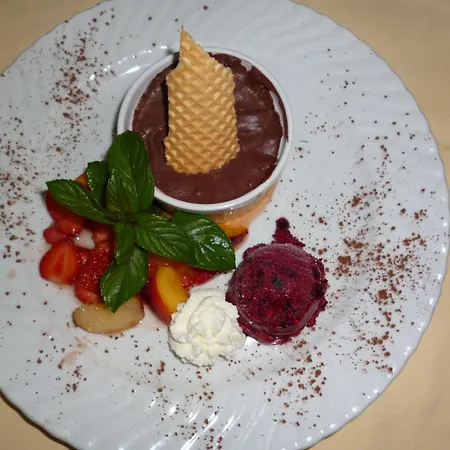 Hotel-gasthof-schiff Winterhausen