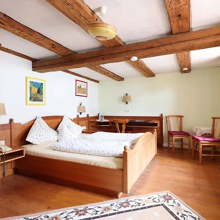 Hotel-gasthof-schiff