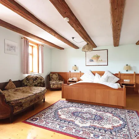 Hotel-gasthof-schiff Winterhausen